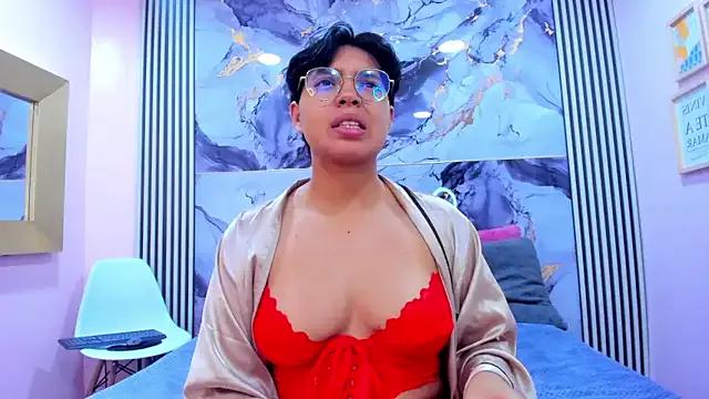 Emmaa_Lex from StripChat