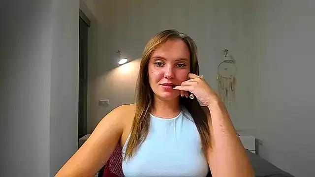 EmmaNorman from StripChat