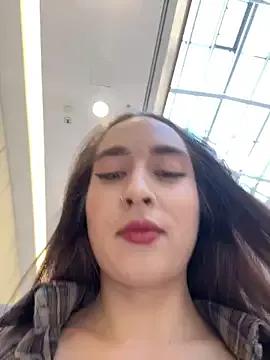 Holly_Play from StripChat