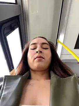 Holly_Play from StripChat