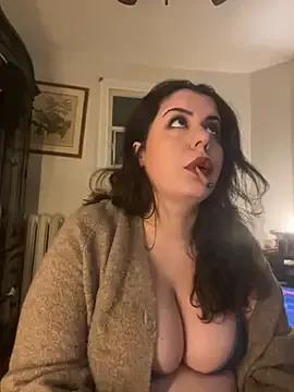 Holyeroticss from StripChat