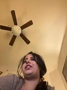Holyeroticss from StripChat