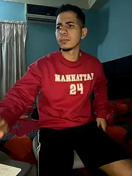 Im_steven from StripChat is Freechat