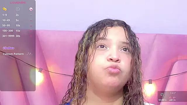 innocenthazel from StripChat