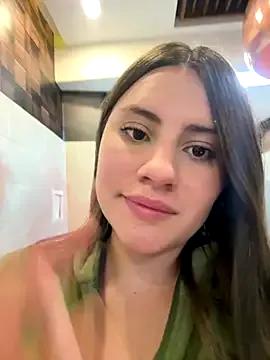 Isabella21_ from StripChat