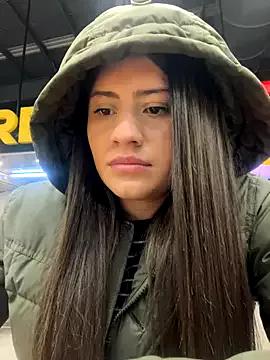 Isabella21_ from StripChat