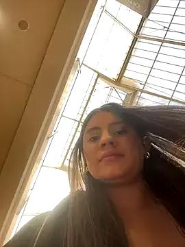 Isabella21_ from StripChat