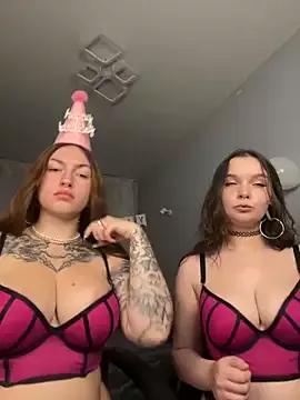 IvyHoney from StripChat