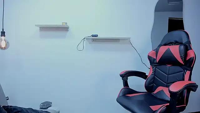 JackesTaylor from StripChat is Freechat