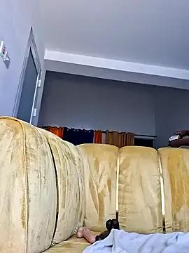 Kamdollie from StripChat