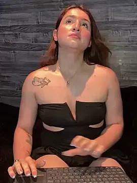 kamel-ayesha from StripChat is Freechat