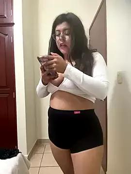 karysweetbeaury from StripChat is Freechat