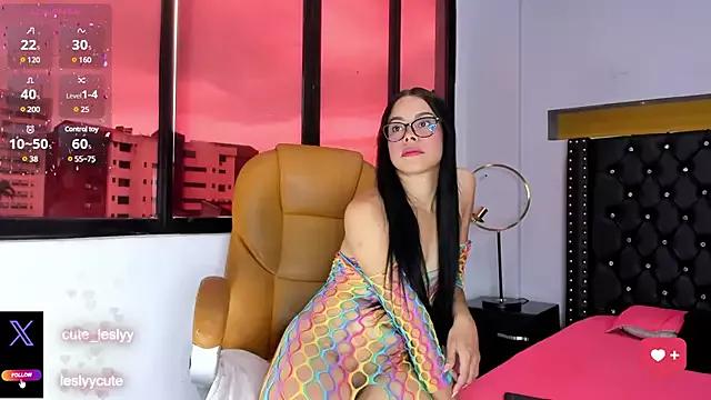 lesly_cutee from StripChat