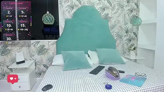 lesly_cutee from StripChat