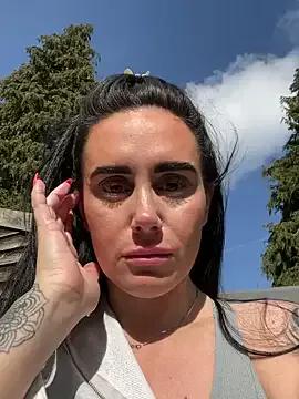 LibbyLoveHeartx from StripChat