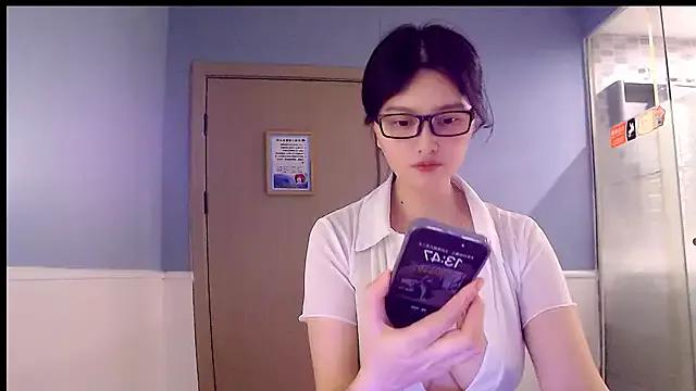 Little-sweet from StripChat