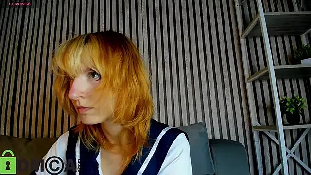 Little_Chips from StripChat