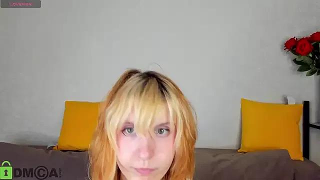 Little_Chips from StripChat