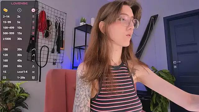 Lola_Missy from StripChat