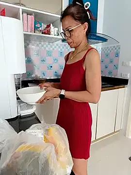 Mama_Eva_1 from StripChat