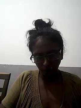 mamakarma1403 from StripChat