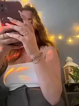 MayaMystic from StripChat is Freechat