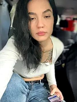 MeekyRich from StripChat is Freechat