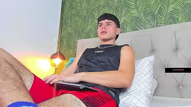 Nathaniel_Park from StripChat is Freechat