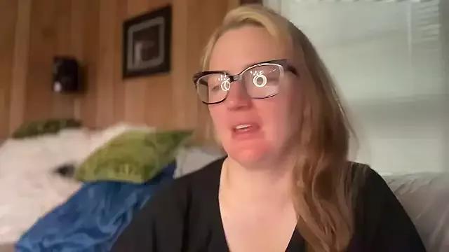 PefectNipz from StripChat