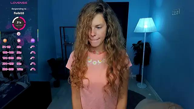 RayaNenlia from StripChat
