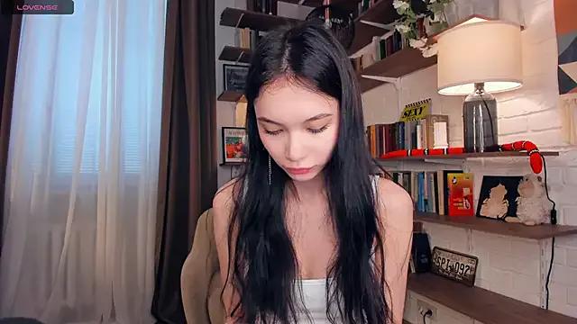 rina_tv from StripChat is Freechat
