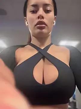 Risky_Workouts from StripChat
