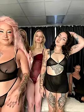 RollingGirls from StripChat