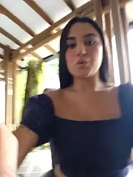 Rosa_Warreen_ from StripChat is Freechat