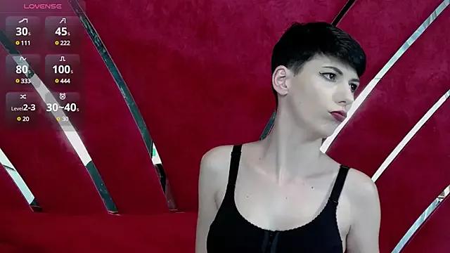 Roxxy_Rouge from StripChat