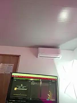 SamanthaDiamonds_ from StripChat