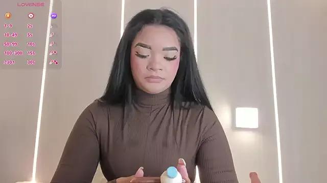 sasha_riverss from StripChat