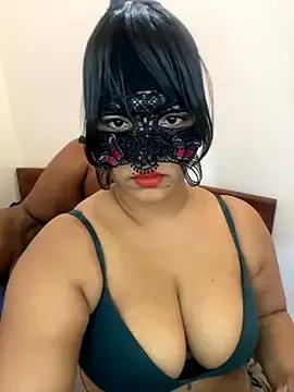Sexysilva24 from StripChat is Freechat