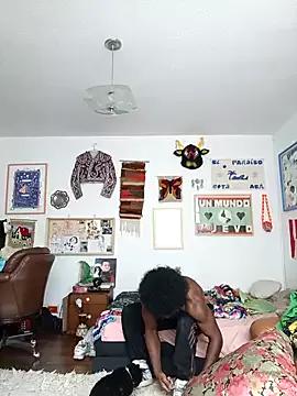 Siriss_boyrag from StripChat