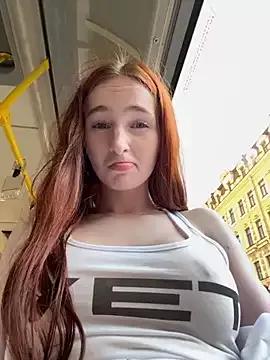 SnappyHappy from StripChat