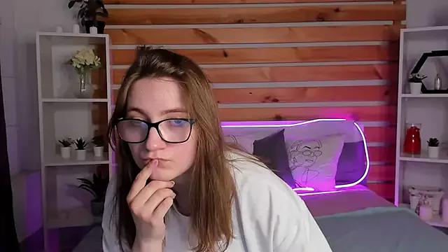 Tara_Grainn from StripChat