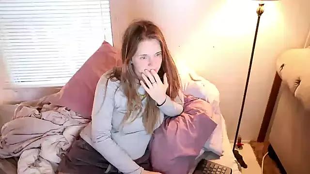 Xxpixeyxx from StripChat