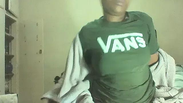 YummySyriaxoxo from StripChat
