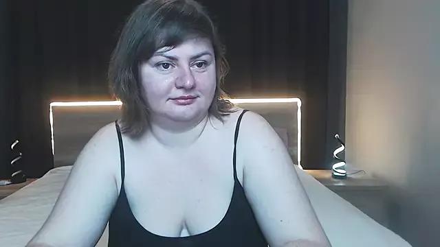 ZannaDreil from StripChat