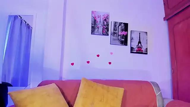 Zoee10 from StripChat